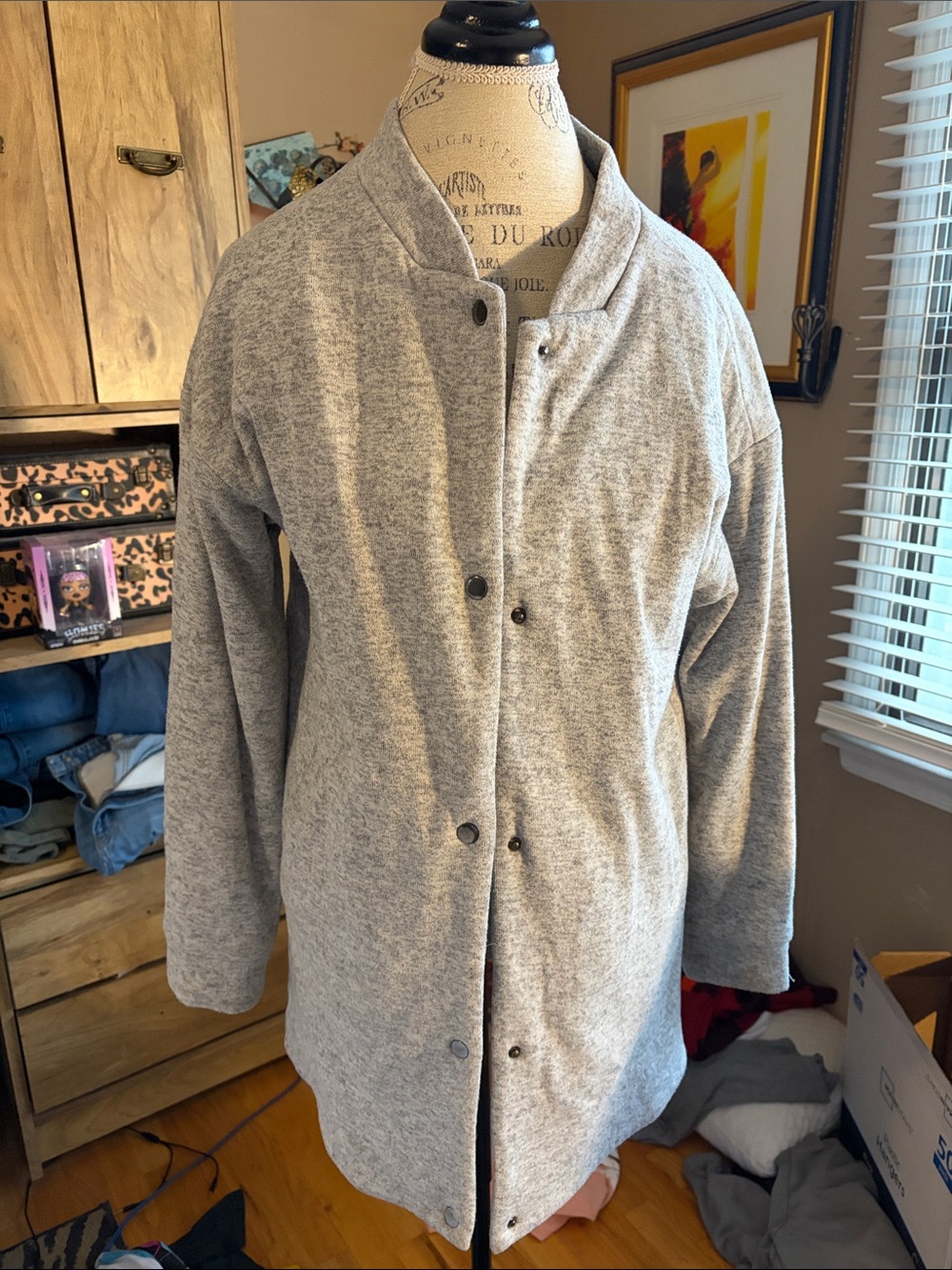 Light Gray Women's Lined Snap-Front Coat - Medium